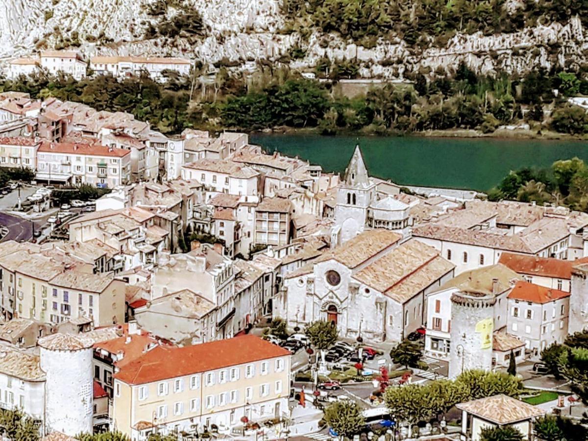 Les Mirabelles Chambres D'Hotes Sisteron Exterior foto