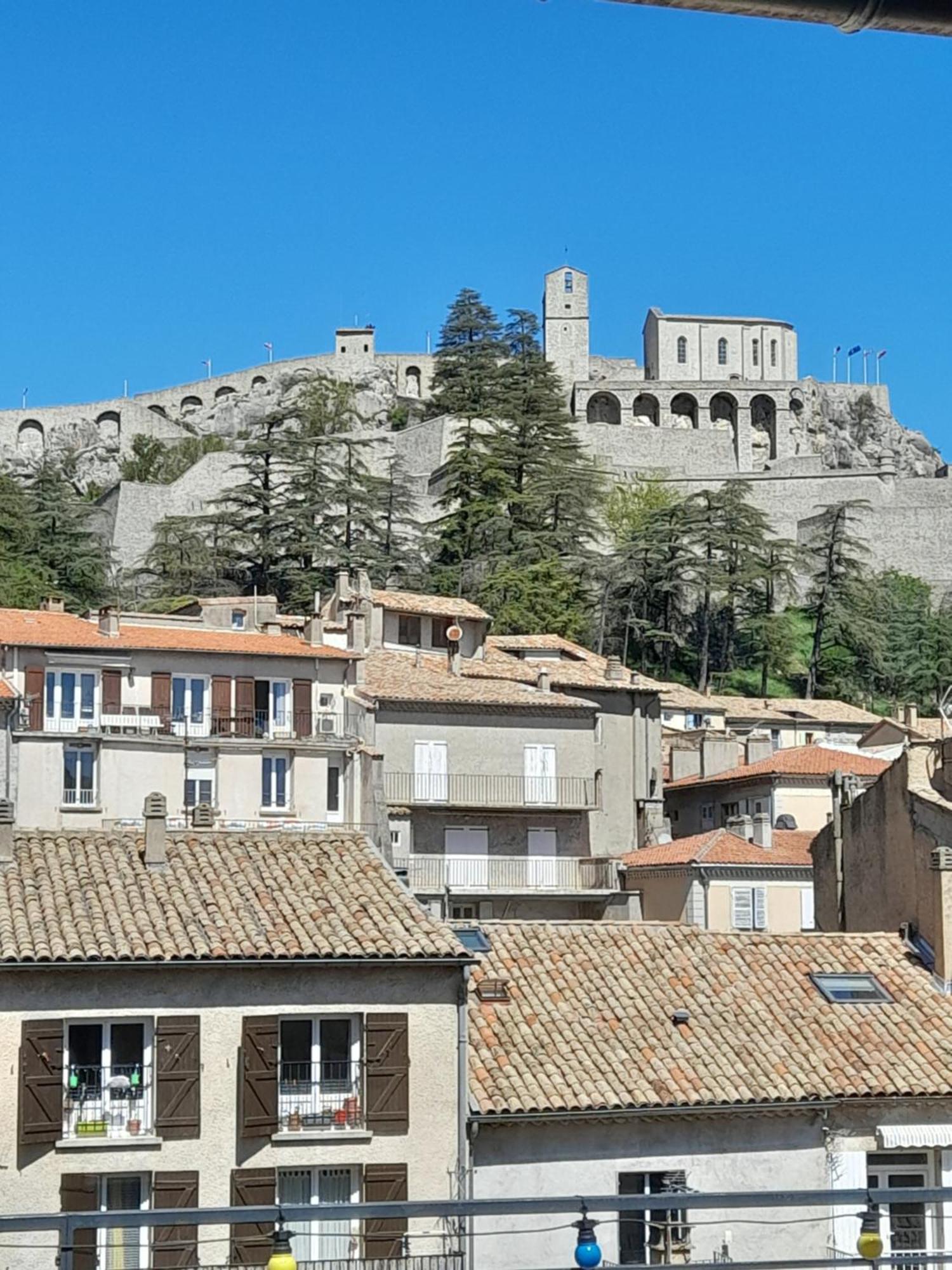Les Mirabelles Chambres D'Hotes Sisteron Exterior foto